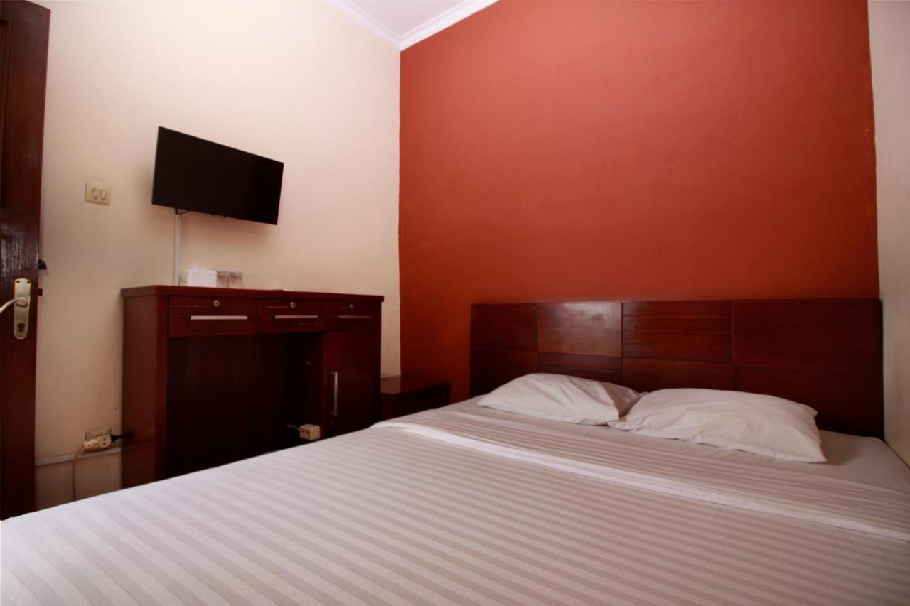 Fora Guest House Taman Lingkar Бандунг Екстериор снимка